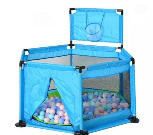 Corral con pelotas